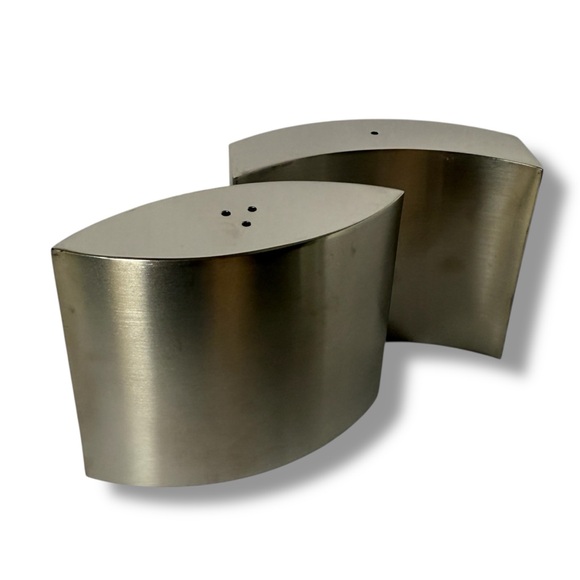 Stainless Steel Salt & Pepper Shaker Set Modern‎ Design 4oz American Metalcraft - Picture 3 of 9